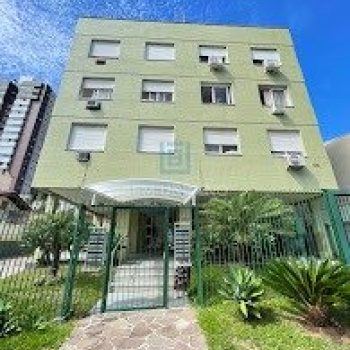 Cobertura à venda com 139m², 2 quartos, 1 vaga no bairro Chácara das Pedras em Porto Alegre