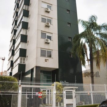 Apartamento à venda com 91m², 3 quartos, 1 suíte, 2 vagas no bairro Rio Branco em Porto Alegre