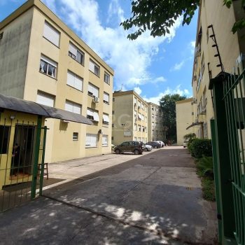 Apartamento à venda com 59m², 2 quartos, 1 vaga no bairro Passo d'Areia em Porto Alegre