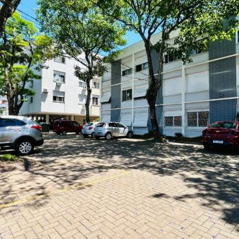 Apartamento à venda com 100m², 3 quartos, 1 vaga no bairro Menino Deus em Porto Alegre