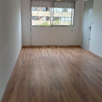 Apartamento à venda com 64m², 3 quartos, 1 vaga no bairro Jardim Planalto em Porto Alegre