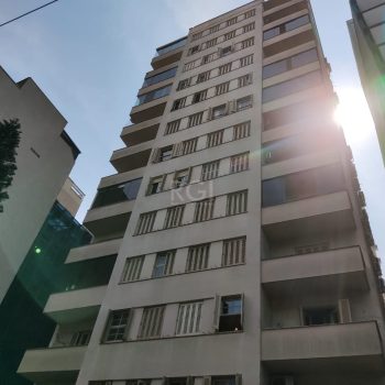 Apartamento à venda com 120m², 3 quartos, 1 vaga no bairro Centro Histórico em Porto Alegre