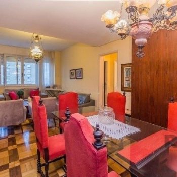 Apartamento à venda com 126m², 3 quartos, 1 suíte, 1 vaga no bairro Moinhos de Vento em Porto Alegre