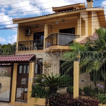 Casa à venda com 259m², 4 quartos, 1 suíte, 1 vaga no bairro Jardim Itu em Porto Alegre