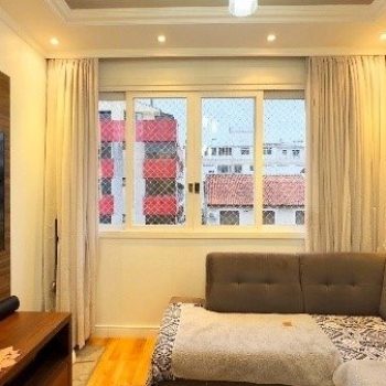 Apartamento à venda com 77m², 3 quartos, 1 suíte, 2 vagas no bairro Jardim Botânico em Porto Alegre