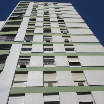 Apartamento à venda com 136m², 3 quartos no bairro Centro Histórico em Porto Alegre