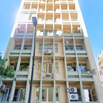 Apartamento à venda com 75m², 2 quartos no bairro Centro Histórico em Porto Alegre