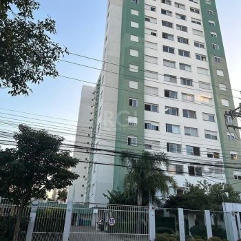 Apartamento à venda com 74m², 3 quartos, 1 suíte, 2 vagas no bairro Rio Branco em Porto Alegre