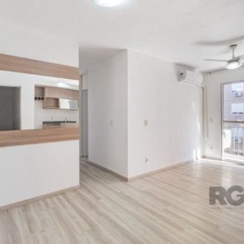 Apartamento à venda com 67m², 3 quartos, 1 suíte, 2 vagas no bairro Tristeza em Porto Alegre