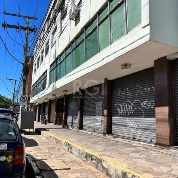 Depósito/Pavilhão à venda com 1.300m² no bairro Partenon em Porto Alegre