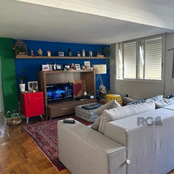 Apartamento à venda com 73m², 2 quartos, 1 vaga no bairro Higienópolis em Porto Alegre