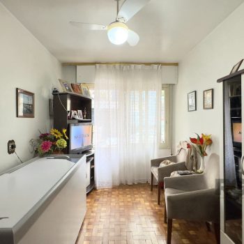 Apartamento à venda com 48m², 2 quartos no bairro Centro Histórico em Porto Alegre