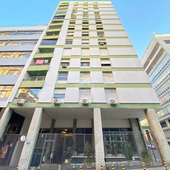 Apartamento à venda com 144m², 3 quartos, 1 suíte, 1 vaga no bairro Centro Histórico em Porto Alegre