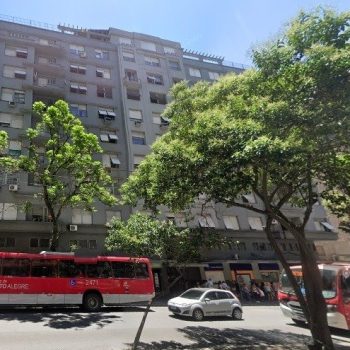 Apartamento à venda com 120m², 3 quartos no bairro Centro em Porto Alegre