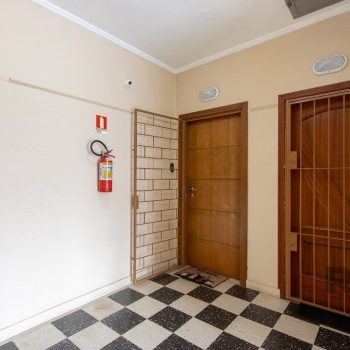 Apartamento à venda com 67m², 2 quartos no bairro Medianeira em Porto Alegre