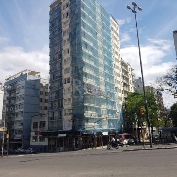 Apartamento à venda com 100m², 3 quartos no bairro Centro Histórico em Porto Alegre