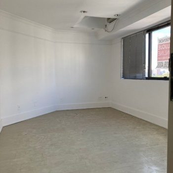 Conjunto/Sala à venda com 27m² no bairro Rio Branco em Porto Alegre