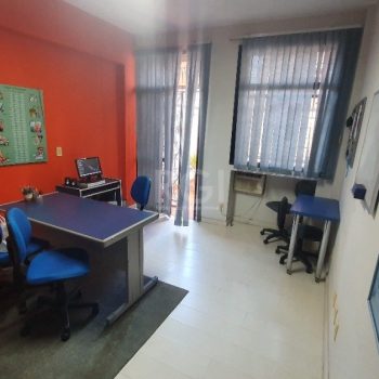 Conjunto/Sala à venda com 53m² no bairro Bom Fim em Porto Alegre