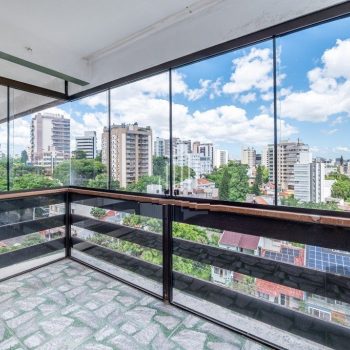 Apartamento à venda com 156m², 4 quartos, 1 suíte, 1 vaga no bairro Auxiliadora em Porto Alegre