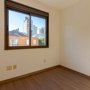 Apartamento à venda com 69m², 2 quartos, 1 vaga no bairro Rio Branco em Porto Alegre