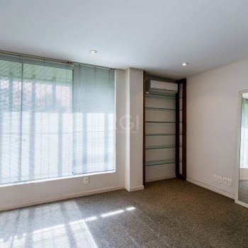 Conjunto/Sala à venda com 72m² no bairro Praia de Belas em Porto Alegre