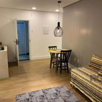 Apartamento à venda com 69m², 2 quartos no bairro Auxiliadora em Porto Alegre