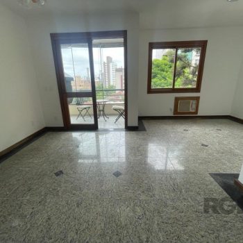 Apartamento à venda com 94m², 2 quartos, 1 suíte, 1 vaga no bairro Petrópolis em Porto Alegre