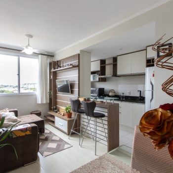 Apartamento à venda com 46m², 2 quartos, 1 vaga no bairro Cristal em Porto Alegre