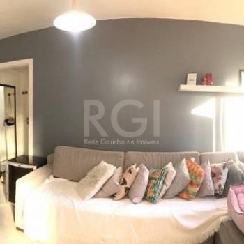 Apartamento à venda com 40m², 1 quarto, 1 vaga no bairro Menino Deus em Porto Alegre