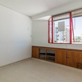 Conjunto/Sala à venda com 36m² no bairro Menino Deus em Porto Alegre