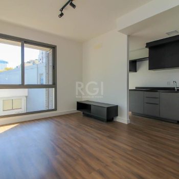 Apartamento à venda com 71m², 2 quartos, 1 suíte, 1 vaga no bairro Centro Histórico em Porto Alegre