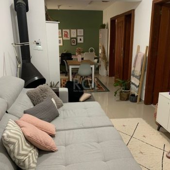 Apartamento à venda com 78m², 2 quartos, 1 suíte, 1 vaga no bairro Menino Deus em Porto Alegre