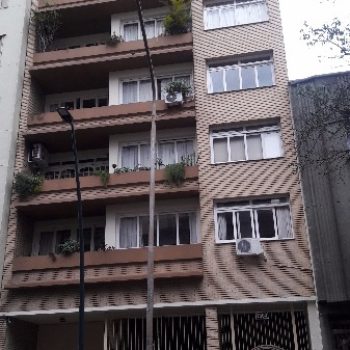 Apartamento à venda com 202m², 3 quartos, 1 suíte, 1 vaga no bairro Centro Histórico em Porto Alegre