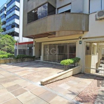 Apartamento à venda com 78m², 2 quartos, 2 vagas no bairro Petrópolis em Porto Alegre