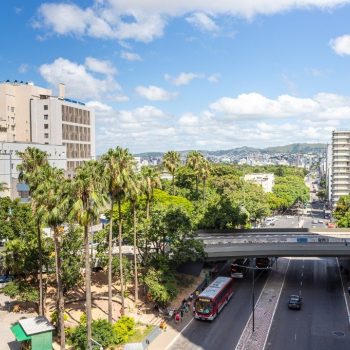 Apartamento à venda com 58m², 2 quartos no bairro Centro Histórico em Porto Alegre