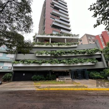 Apartamento à venda com 28m², 1 quarto, 1 suíte, 1 vaga no bairro Petrópolis em Porto Alegre