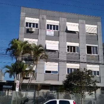 Apartamento à venda com 80m², 3 quartos, 1 vaga no bairro Menino Deus em Porto Alegre