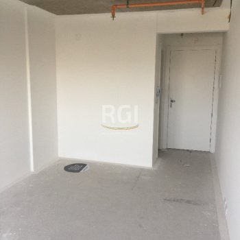 Conjunto/Sala à venda com 24m² no bairro São Sebastião em Porto Alegre