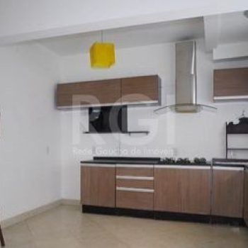 Apartamento à venda com 77m², 2 quartos no bairro Passo d'Areia em Porto Alegre