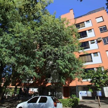 Cobertura à venda com 125m², 2 quartos, 1 suíte, 1 vaga no bairro Petrópolis em Porto Alegre