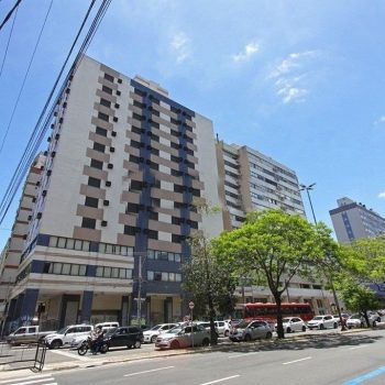 Apartamento à venda com 103m², 2 quartos, 1 suíte, 2 vagas no bairro Cidade Baixa em Porto Alegre