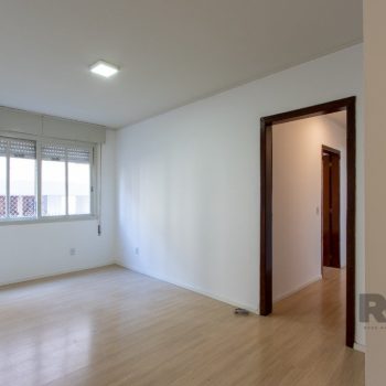 Apartamento à venda com 65m², 2 quartos, 1 suíte, 1 vaga no bairro Menino Deus em Porto Alegre