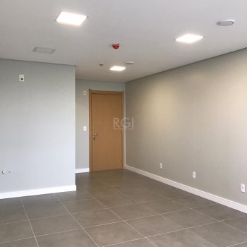 Conjunto/Sala à venda com 38m² no bairro Santana em Porto Alegre