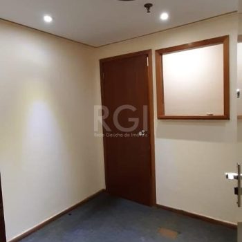 Conjunto/Sala à venda com 33m² no bairro Moinhos de Vento em Porto Alegre