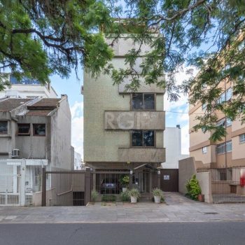 Apartamento à venda com 46m², 1 quarto, 1 vaga no bairro Mont Serrat em Porto Alegre