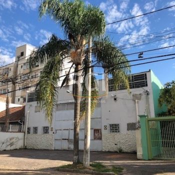 Predio à venda com 1.120m², 5 vagas no bairro Floresta em Porto Alegre