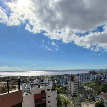 Apartamento à venda com 310m², 3 quartos, 1 suíte, 3 vagas no bairro Santa Tereza em Porto Alegre