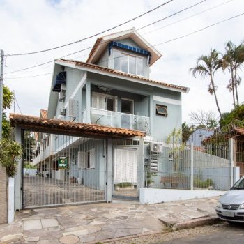 Casa Condominio à venda com 150m², 3 quartos, 1 suíte, 2 vagas no bairro Tristeza em Porto Alegre