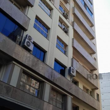 Apartamento à venda com 71m², 2 quartos no bairro Centro Histórico em Porto Alegre