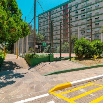 Apartamento à venda com 65m², 2 quartos, 1 vaga no bairro Petrópolis em Porto Alegre